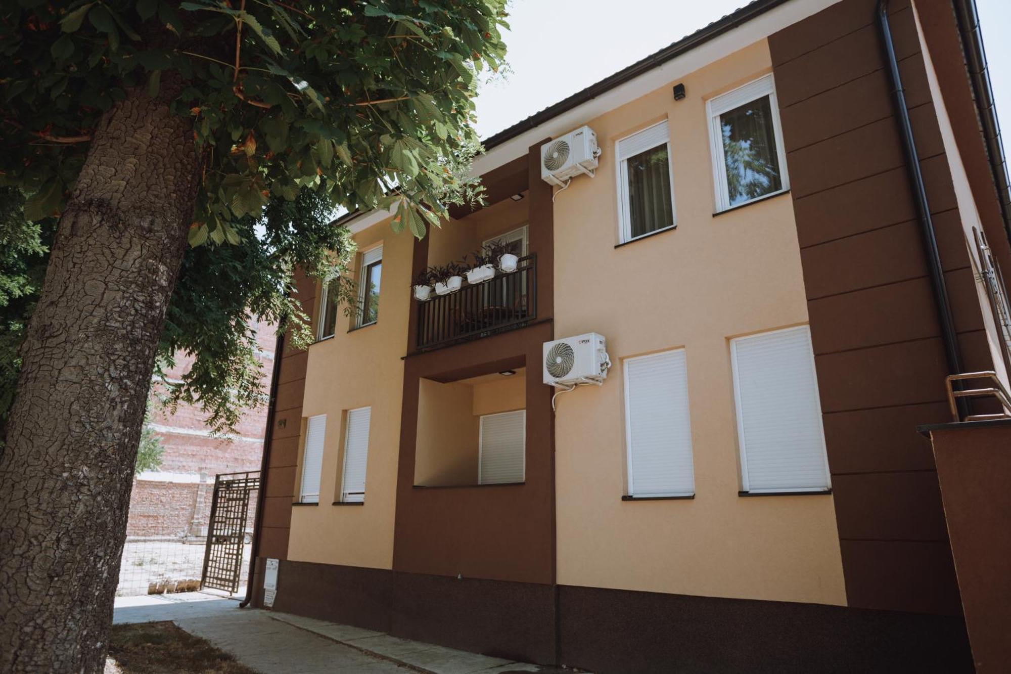 Apartman K29 松博尔 外观 照片